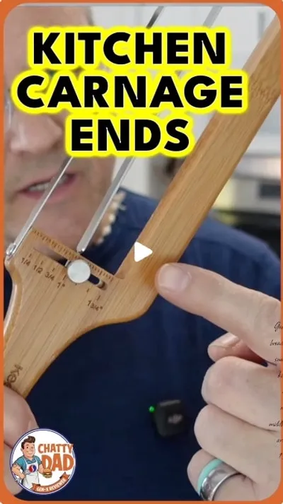 I want my sourdough then for sandwiches and thick for toast. Is that too much to ask? Apparently, I need a specialized device because my freestyle bagel cutting was one ER visited away from a support group. Rex approves. My teenagers? Still unimpressed. @Wonder Bread Canada #kitchengadgets #dadlife